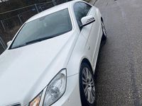 Gebraucht Mercedes E200 184 PS (135 kW) 2010 Weiß Coupé