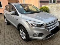 Gebraucht Ford Kuga 150 PS (110 kW) 2018 Silber SUV