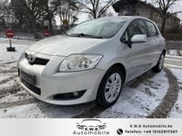 Gebraucht Toyota Auris 124 PS (91 kW) 2009 Silber Kleinwagen