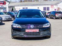 Gebraucht VW Jetta 110 PS (80 kW) 2016 Schwarz Limousine
