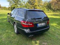 Gebraucht Mercedes E220 170 PS (125 kW) 2012 Silber Kombi