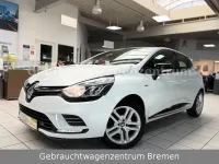 Gebraucht Renault Clio IV LIMITED 73 PS (53 kW) 2017 Weiß Limousine