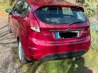 Gebraucht Ford Fiesta Titanium 101 PS (74 kW) 2013 Rot Kleinwagen