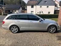 Gebraucht Mercedes C180 156 PS (114 kW) 2014 Schwarz Kombi