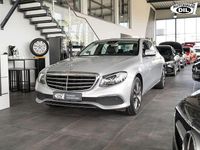 Gebraucht Mercedes E220 194 PS (142 kW) 2018 Silber (iridiumsilber  metalliclack) Limousine