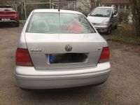 gebraucht VW Bora 1,6-16v Comfort mit grüner Umweltplakette, ZV, Klima….