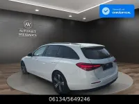 Gebraucht Mercedes C220 200 PS (147 kW) 2023 Weiß Limousine