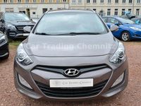 Gebraucht Hyundai i30 135 PS (99 kW) 2014 Cashmere brown / mic Kombi