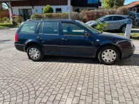 Usata VW Golf IV 75 CV (55 kW) 2006 Blu Station wagon