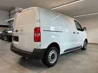 Neu Opel Vivaro-e Combi 144 PS (105 kW) 2026 Weiß Van / Kleinbus