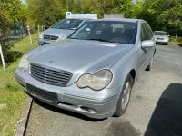 Usata Mercedes C180 143 CV (105 kW) 2002 Argento Berlina