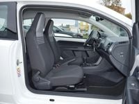 Second-hand VW up! Move 65 CP (47 kW) 2022 Alb Hatchback