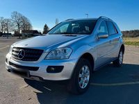 Gebraucht Mercedes ML280 224 PS (164 kW) 2008 Silber SUV