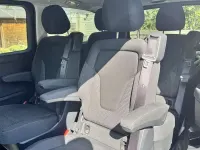 Gebraucht Mercedes V220 163 PS (119 kW) 2024 Van / Kleinbus