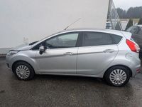 Gebraucht Ford Fiesta SYNC Edition 101 PS (74 kW) 2015 Silber Kleinwagen