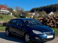 Second-hand Opel Astra 95 CP (69 kW) 2012 Albastru Hatchback