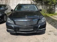 Gebraucht Mercedes C220 170 PS (125 kW) 2011 Schwarz Kombi