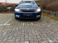Gebraucht Skoda Octavia Solution 110 PS (80 kW) 2015 Blau Kleinwagen