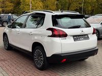 Gebraucht Peugeot 2008 Active 82 PS (60 kW) 2018 Weiß SUV