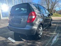 gebraucht Mercedes A180 AVANTGARDE *AUTOMATIK*SHZ*AHK*SO/WINTERREI