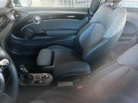 Gebraucht Mini Cooper SE Classic 135 kW (184 PS) 2023 Weiß Kleinwagen