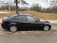 Gebraucht BMW 320 Advantage 177 PS (130 kW) 2006 Schwarz Limousine