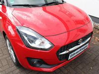 Gebraucht Suzuki Swift Comfort 83 PS (61 kW) 2023 Rot Kleinwagen