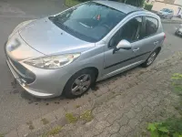 Gebraucht Peugeot 207 75 PS (55 kW) 2009 Kleinwagen