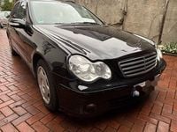 Gebraucht Mercedes C220 Elegance 150 PS (110 kW) 2007 Schwarz Kombi