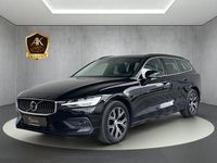 Gebraucht Volvo V60 Core 197 PS (144 kW) 2022 Schwarz Kombi