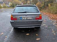 Gebraucht BMW 318 143 PS (105 kW) 2005 Grau Kombi