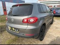 Gebraucht VW Tiguan 200 PS (147 kW) 2011 Grau SUV