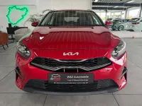 Gebraucht Kia Ceed 140 PS (102 kW) 2024 Rot Kleinwagen