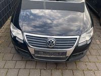 Gebraucht VW Passat Highline 140 PS (102 kW) 2005 Schwarz Kombi