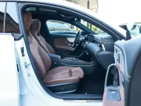 Gebraucht Mercedes CLA180 Premium Plus 136 PS (100 kW) 2024 Weiss / digitalweiss (metallic) Coupé