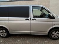 Gebraucht VW Transporter 140 PS (102 kW) 2011 Silber Van
