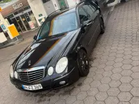 Gebraucht Mercedes E320 224 PS (164 kW) 2007 Schwarz Kombi
