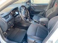 Gebraucht Skoda Octavia vRS 184 PS (135 kW) 2018 Weiß Kombi