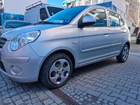 Gebraucht Kia Picanto LX 65 PS (47 kW) 2009 Bright silver Kleinwagen