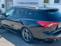 Usata Ford Focus ST-Line 120 CV (88 kW) 2021 Nero Berlina