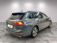 Neu VW Golf VIII 150 PS (110 kW) 2026 Delfingrau metallic Kombi