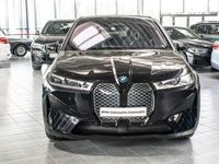 gebraucht BMW iX 112kWh xDrive50 Laserlicht AHK H/K 2-Achs-Fed