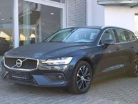 gebraucht Volvo V60 D4 AWD Momentum Pro Navi LED AHK Harman Leder Surr