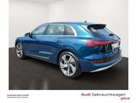 Gebraucht Audi e-tron Advanced Plus 300 kW (408 PS) 2022 Blau SUV