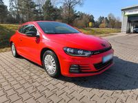Gebraucht VW Scirocco 220 PS (161 kW) 2017 Rot Coupé