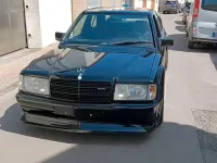 Gebraucht Mercedes 190 160 PS (117 kW) 1987 Schwarz Limousine