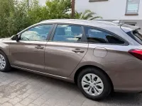 Gebraucht Hyundai i30 Pure 110 PS (80 kW) 2021 Braun Limousine