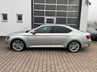 Gebraucht Skoda Superb Style 190 PS (139 kW) 2017 Silber Limousine