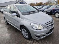 Gebraucht Mercedes B180 116 PS (85 kW) 2008 Silber Van / Kleinbus