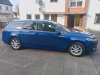 Second-hand Ford Mondeo 218 CP (160 kW) 2018 Albastru Break
